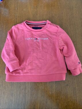 🍊5/$25 Tommy Hilfiger Coral Logo Crewneck Sweatshirt size 12m